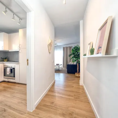 Downtown Oasis Apartament